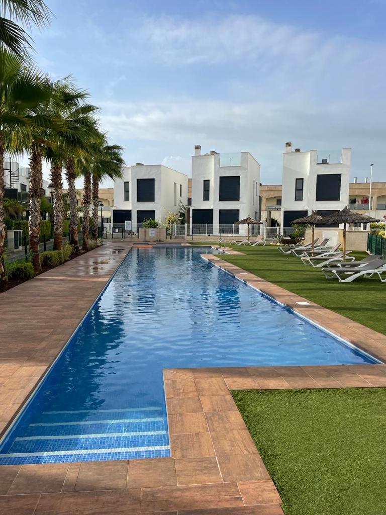 Fun Holiday Apartment Punta Prima Torrevieja Exterior foto